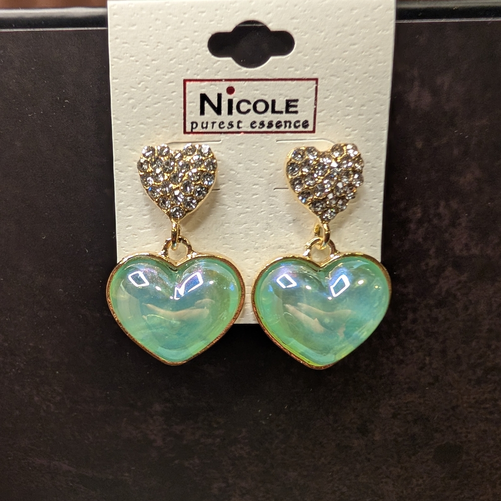 Nicole Heart Drop Earrings - Gold and Green